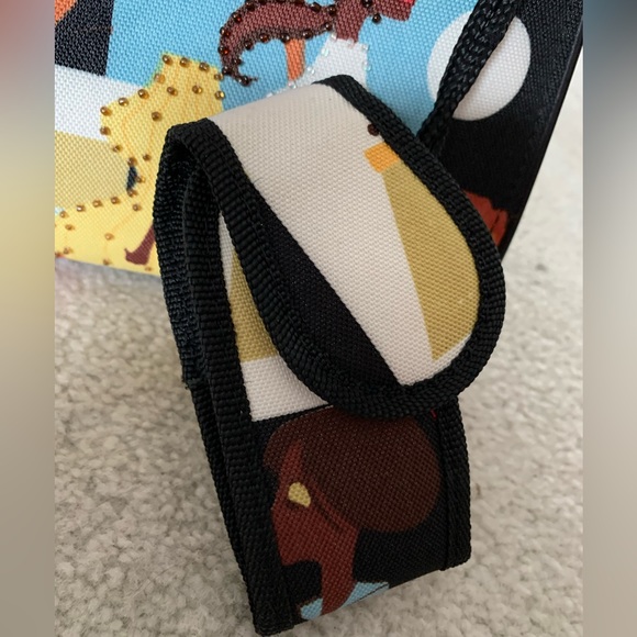 NEW Multicolored Contemporary ‘Scene’ Purse - Picture 10 of 12